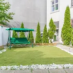 Welcoming 1Br Apt- Near U6 Station Am Schoepfwerk