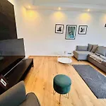 Dreamy Home: Central And With Perfect Connections