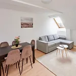 Central Apartment Kreuzgasse