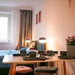 Big 2Rooms In Vienna City Center