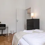 Prime Location & Peaceful Shared 2 Bedroom Apt With Backyard
