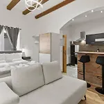 City & Sky Wiens Apartment Mit Flughafennaehe