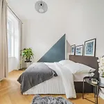 Feelhome-Prater-6 Gaeste-Wifi-Smart Tv