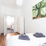 Maerzstrasse Apartment