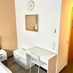 Stylish Home Near City Center