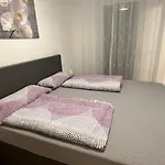 Cozy Two-Room Apartment Near Vic