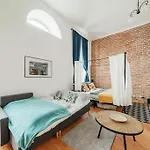 117 M² Near Nussdorferstrasse