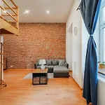 117 M² Near Nussdorferstrasse