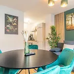Charming 1Br, Steps From Reumannplatz U1