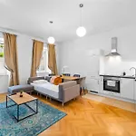 Vienna Chic Residences #Cozy Suite
