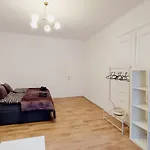 Superior 4 Bedroom Apartment