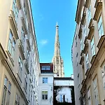 Central Stephansdom Apartment I Netflix I Self Check In