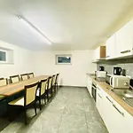 Family Rooms In Florisdorf Area Bo