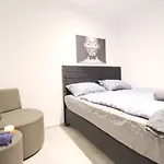 Comfortable Rooms In Akh Area