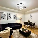 New!L! Exclusive Near Opera