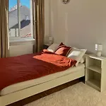 Vienna Home , Near U1 Metro , Big And Cozy Home