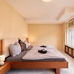 Vienna Prestige Central Luxury Haven W Free Parking And Sauna