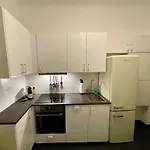 Your Home In Vienna Self Check In