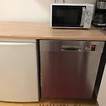 Cozynite Premium Apartment Hernals 1