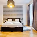 Exclusive Apartment City Center