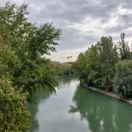 Channel Allee Apartment
