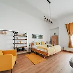 3 Bedrooms - 74Sqm - 10 Min. Inner City
