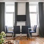 Central Dreamscape 1Br Haven For Vienna Explorers