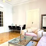 Stephansdom Apartment