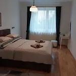 3-Rooms Apartment For Up To 4 Persons Near To Prater
