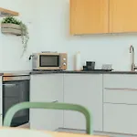 StayOver - Noble, Großzügige Apartments am Hernals
