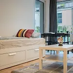 Flat2Go Modern Apartments - Harmony Of City And Nature