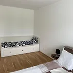 Cosy New Apartment 3Min To Vic/Uno-City And Danube