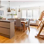 Rooms In Luxury Apartment, Central Vienna Near Hauptbahnhof