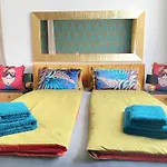 Royal Deluxe