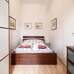 Cozy Central Flat Spittelberg