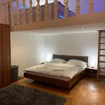 Apartment 1080