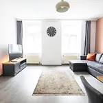 Enjoy Apartments, Quiet Street, Apartment With Two Bedrooms Sleeps 6 Ac
