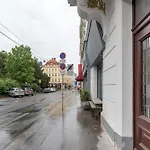 Cozy Apartment In The Charming Cottage Quarter