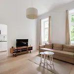Cozy Apartment In The Charming Cottage Quarter
