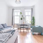 Breathtaking 2Br Apt Modern Design/Near Schoennbrunn