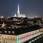 Central&Romantic View
