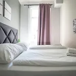 Brand New Luxury 2 Bedroom Apartment Near Augarten