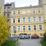 Vienna Holiday Apartments