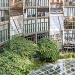 Gasometer Apartment - Designer Building With Amazing View