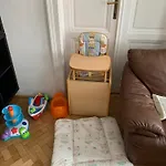 Air-Conditioned Large Apartment
