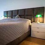 Feines Apartment Direkt Beim Parlament Rathaus