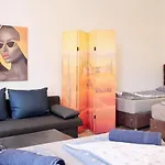 Family Apartment Mz27