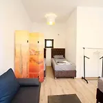 Family Apartment Mz27