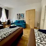 Deluxe Studio In Josefstaedter Strasse Area