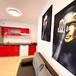 Family Apartment In Praterstern Area Dw20